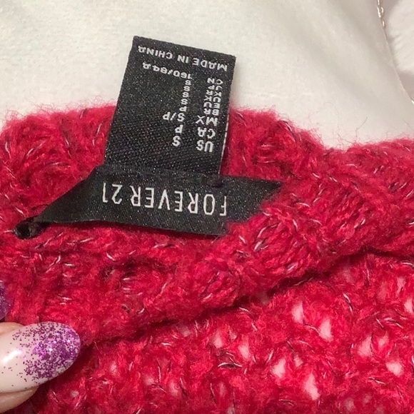 Forever 21 - Sz S - chunky knit hole sweater - Picture 4 of 6